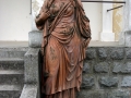 Closeup of statues in front of Villa Marija at Elenov Winery